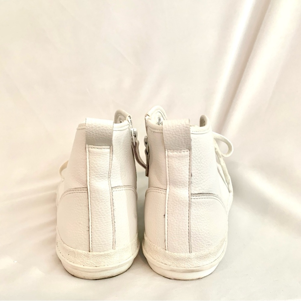 Clark’s size 9 Roxby Hi White lace up leather high top sneakers with side zip - Picture 4 of 7